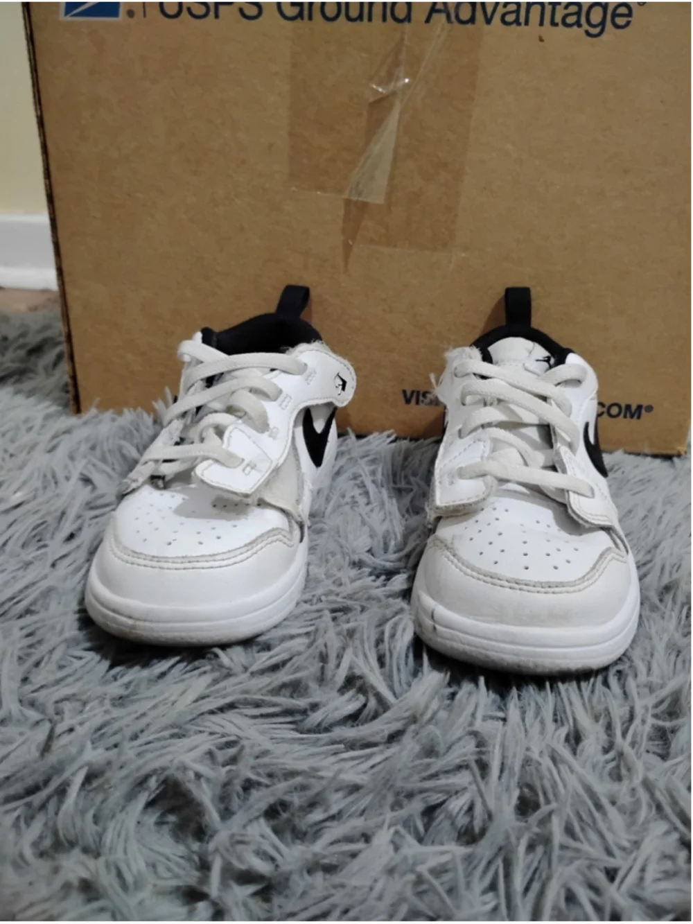 Jordan 1 Low ALT Toddler Size 9 White Black Low Top Lifestyle Shoes DR9747-132